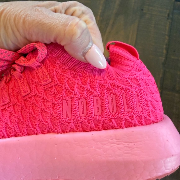 NOBULL Allday neon pink knit Sneakers size 5 - Picture 3 of 9